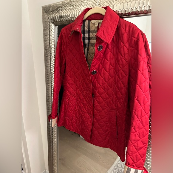 Burberry Red Quilted Jacket - Picture 2 of 16